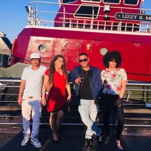 Meet your Posher, Junior